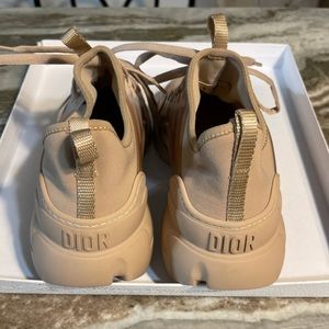 Christian Dior D-Connect Low Top Chunky Sneakers